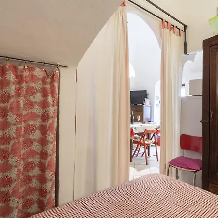 Apartamento Suzy By Interhome